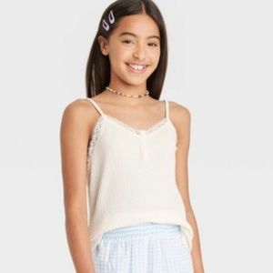 NWT girls button down lace trimmed tank top Size XXL. 16/18